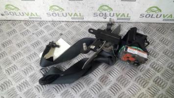 Ceinture avant gauche