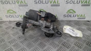 Motore tergicristallo anteriore