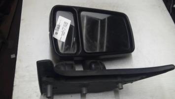 Retrovisor izquierdo