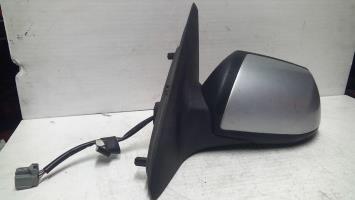 Retrovisor izquierdo
