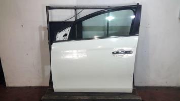 Porte avant gauche