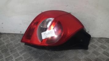 Fanale posteriore principale sinistro (luci)