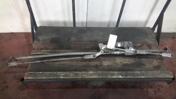 Moteur essuie glace avant