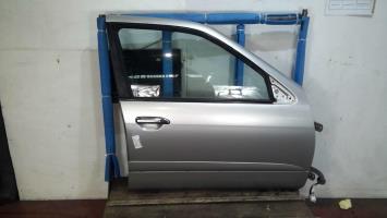 Porte avant droit