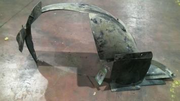 Guardabarros delantero izquierdo