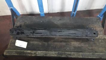 Traversa rinforzo paraurti anteriore