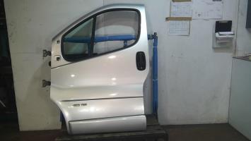 Porte avant gauche
