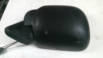 Retrovisor izquierdo