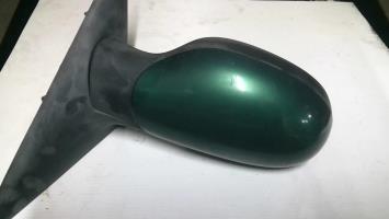 Specchietto retrovisore sinistro