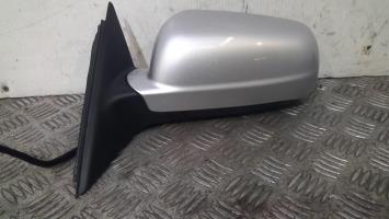 Retrovisor izquierdo