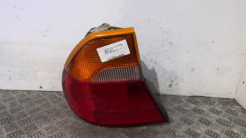 Fanale posteriore principale sinistro (luci)