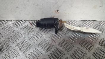 Pompe lave glace avant