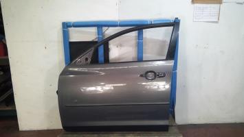 Porte avant gauche