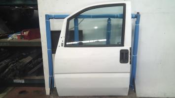 Porte avant gauche