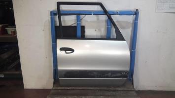 Porte avant droit