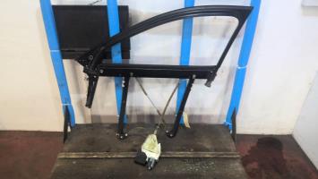 Leve vitre electrique avant droit