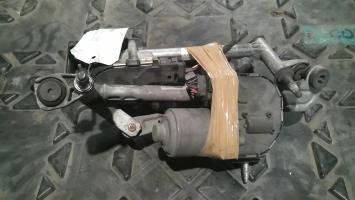 Motore tergicristallo anteriore
