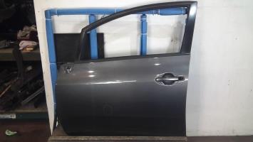 Porte avant gauche