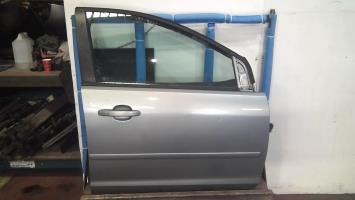 Porte avant droit