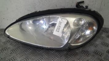 Óptica delantera principal izquierda (luces) (faro)