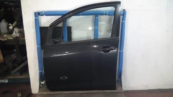 Porte avant gauche