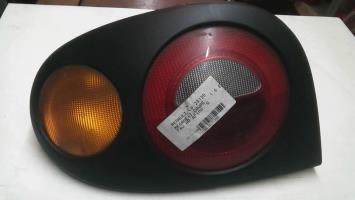 Fanale posteriore principale sinistro (luci)