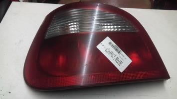 Fanale posteriore principale sinistro (luci)