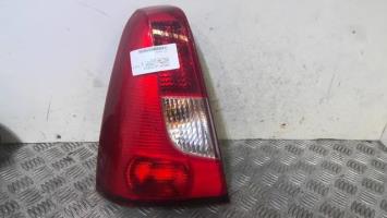 Fanale posteriore principale sinistro (luci)