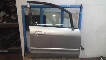Porte avant droit