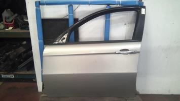 Porte avant gauche