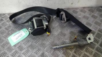 Ceinture avant droit