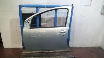 Porte avant gauche