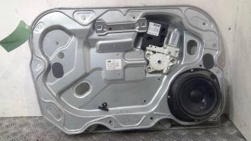 Elevalunas eléctrico delantero izquierdo