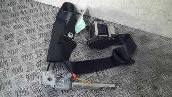 Ceinture avant droit
