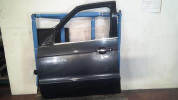Porte avant gauche