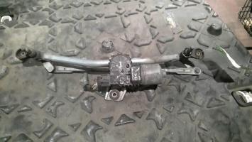 Motore tergicristallo anteriore