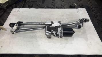 Moteur essuie glace avant