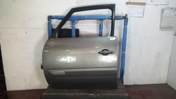 Porte avant gauche