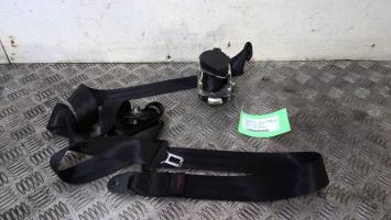 Ceinture avant gauche