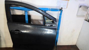 Porte avant droit