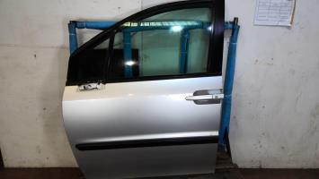 Porte avant gauche