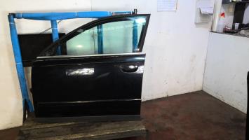 Porte avant gauche