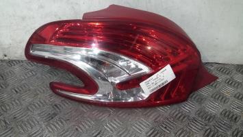 Fanale posteriore principale sinistro (luci)