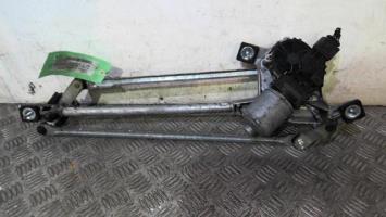 Motore tergicristallo anteriore