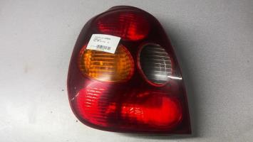 Fanale posteriore principale sinistro (luci)