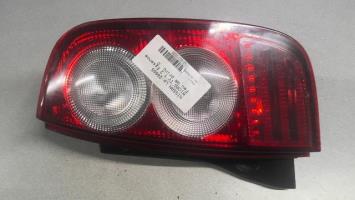 Fanale posteriore principale destro (luci)