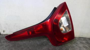 Fanale posteriore principale sinistro (luci)