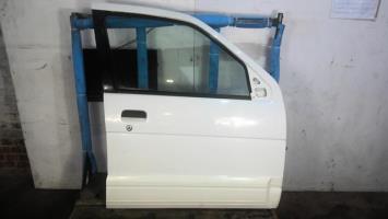 Porte avant droit