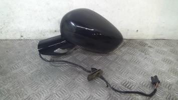 Specchietto retrovisore sinistro
