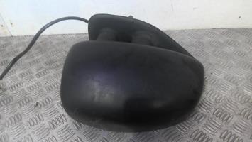 Retrovisor izquierdo